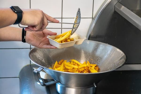 Koken op het vakantiepark: 7x makkelijke maaltijden en slimme keukenhacks